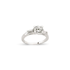 SILVER LADIES RING